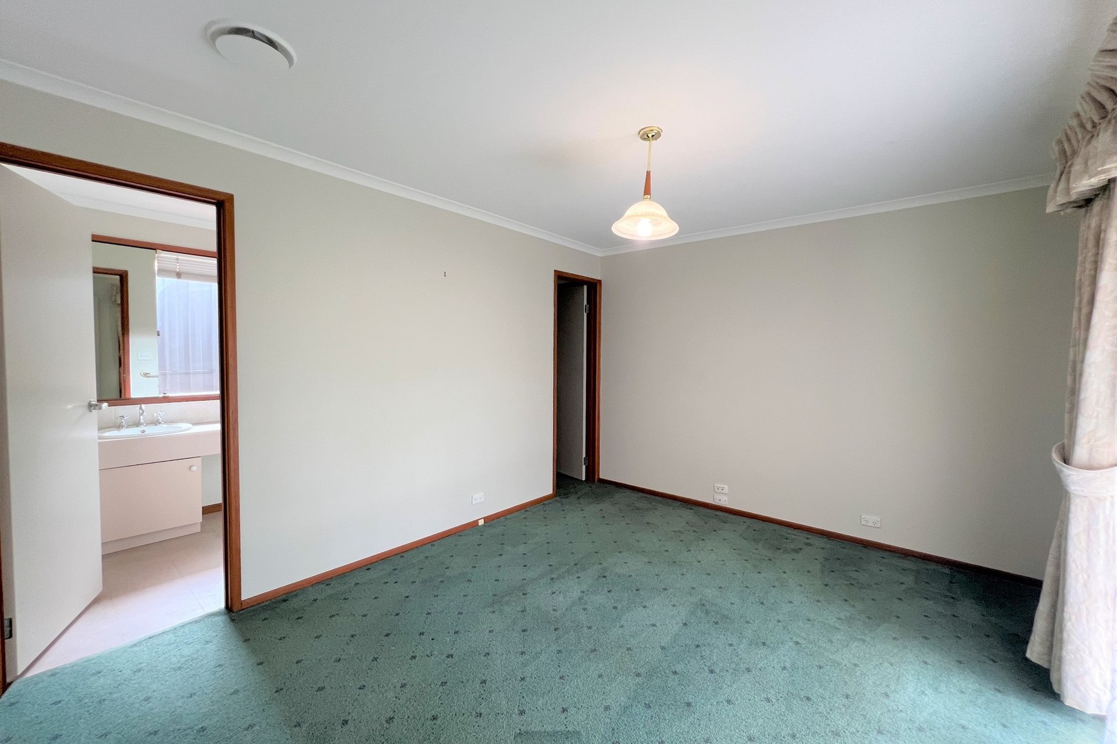 27 Fastnet Drive, Taylors Lakes, VIC 3038, Taylors Lakes - Thumbnail 5