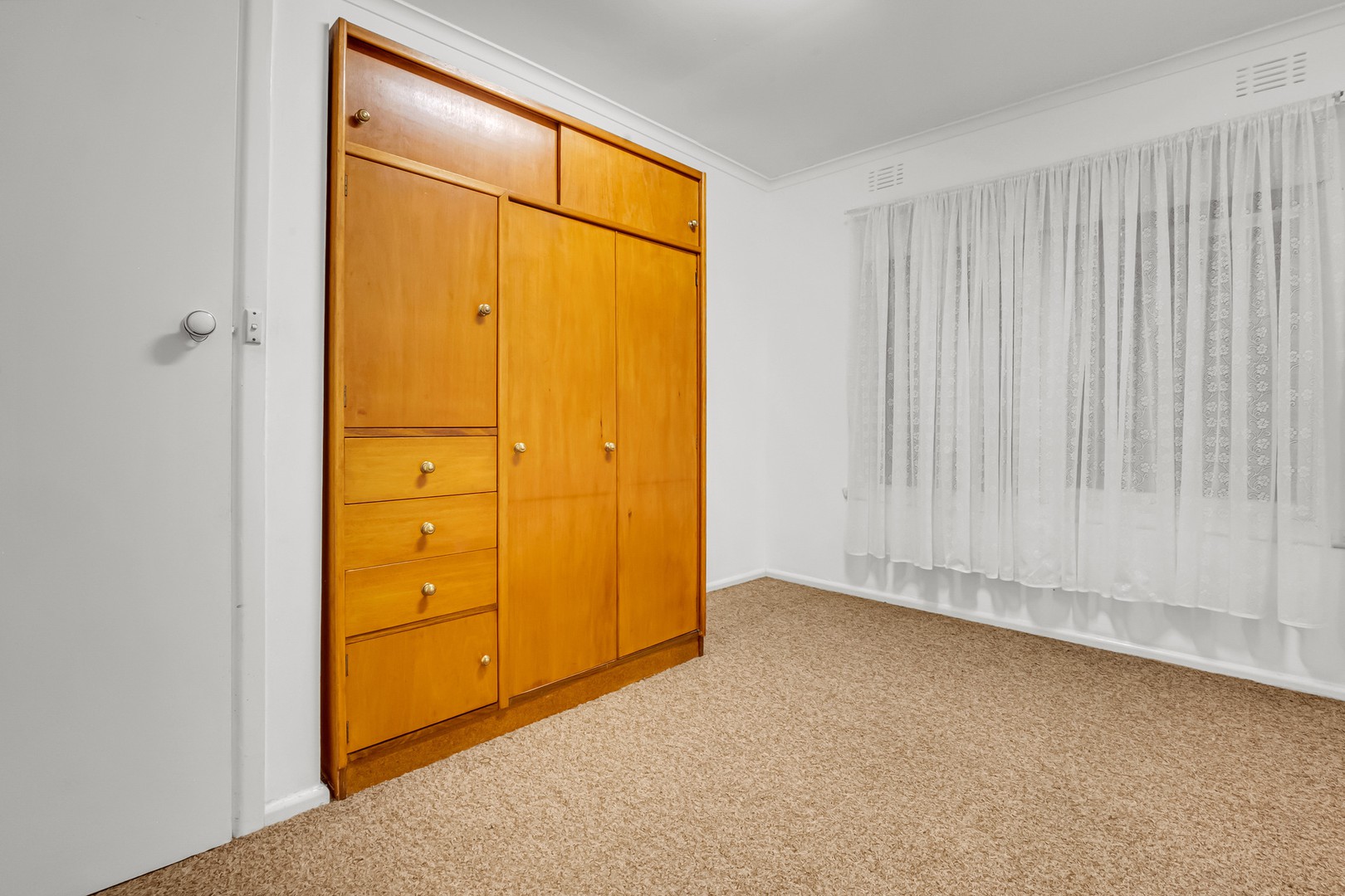 27 Field Street, Craigieburn, VIC 3064, Craigieburn - Thumbnail 7