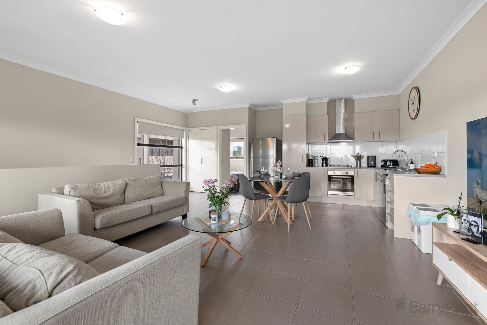 27 Freshfields DriveCranbourne North, VIC 3977, Cranbourne North - Thumbnail 5