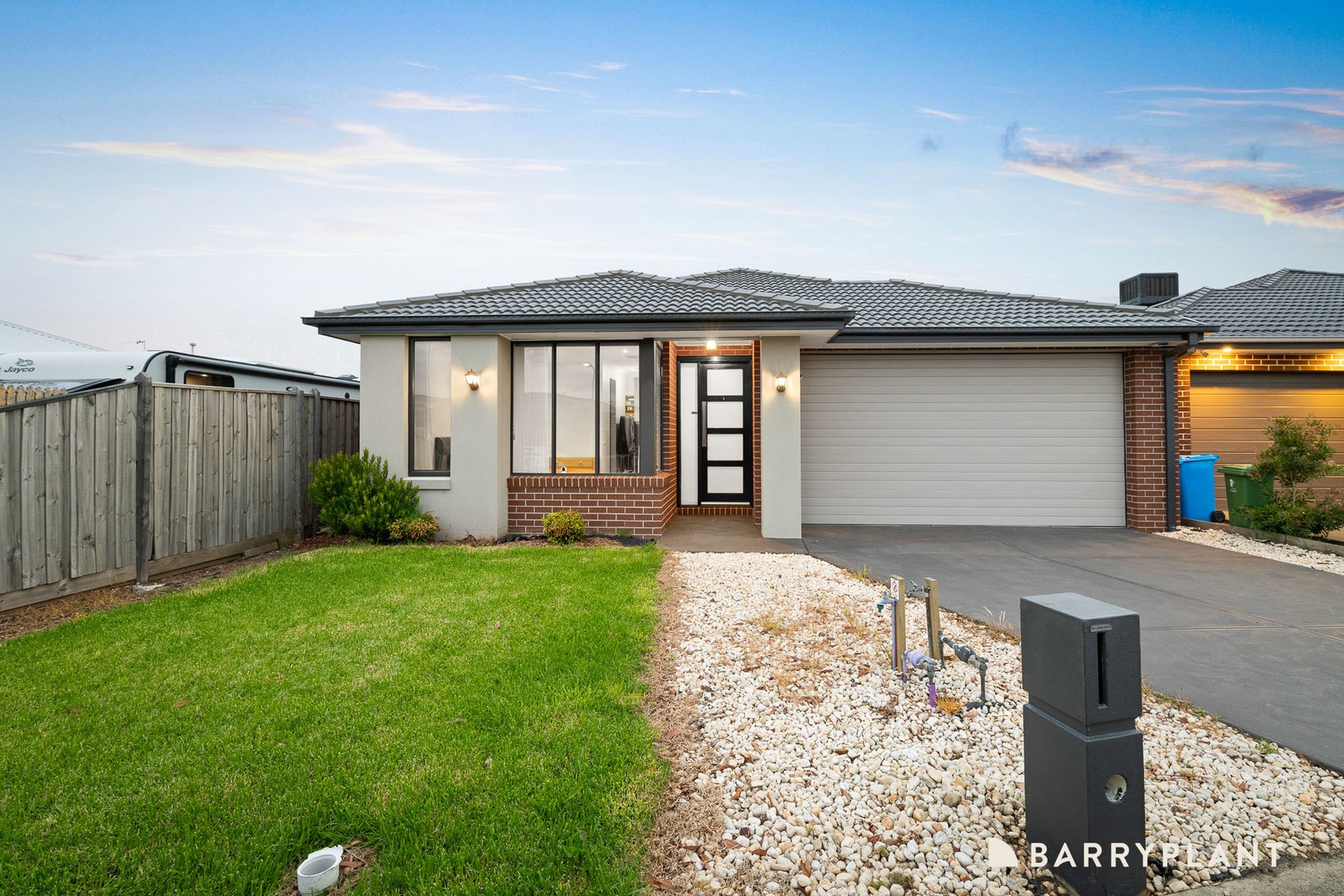 27 Gemma Street, Cranbourne East, VIC 3977, Cranbourne East - Image 1