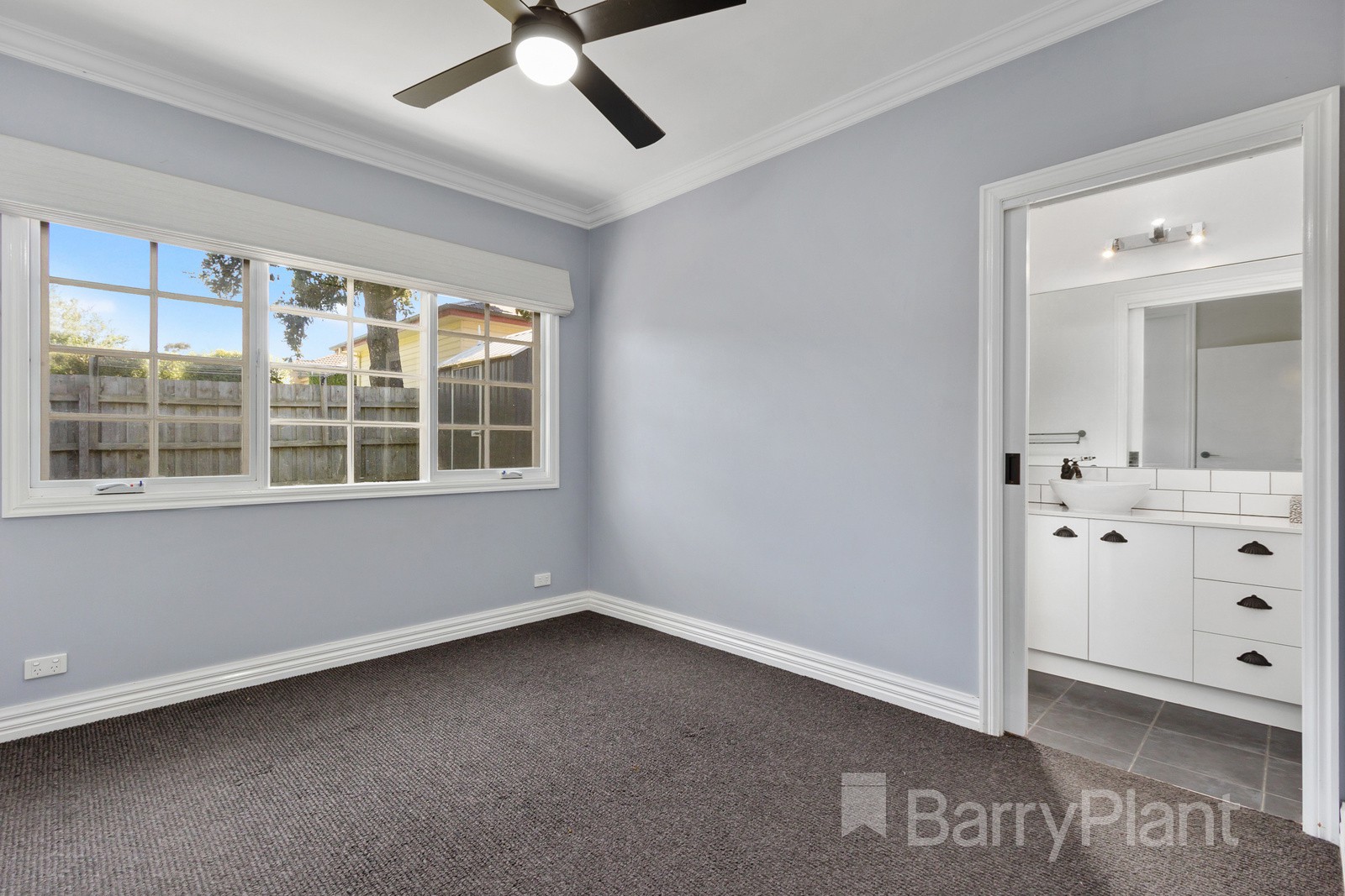 27 Glendale Court, Kilsyth, VIC 3137 - Thumbnail 2 - 24/10/2021