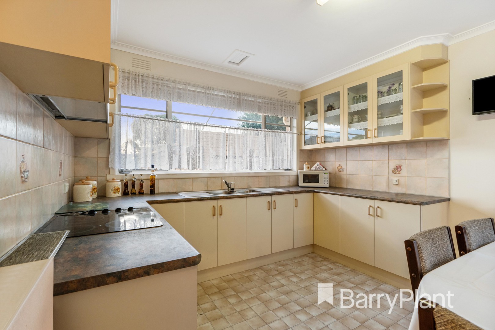 27 Grace Street, St Albans, VIC 3021, St Albans - Thumbnail 7