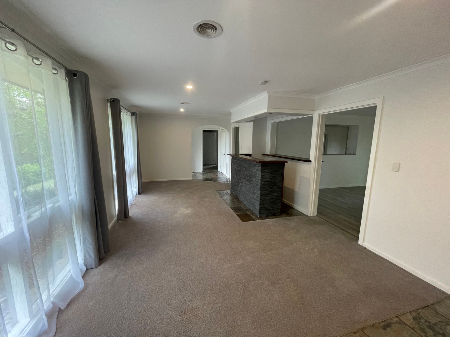 27 Gravenstein Cres, The Basin, VIC 3154 - Thumbnail 1 - 07/10/2026