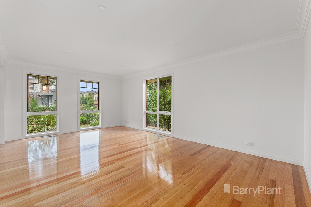 27 Greendale Road, Doncaster East, VIC 3109, Doncaster East - Thumbnail 2