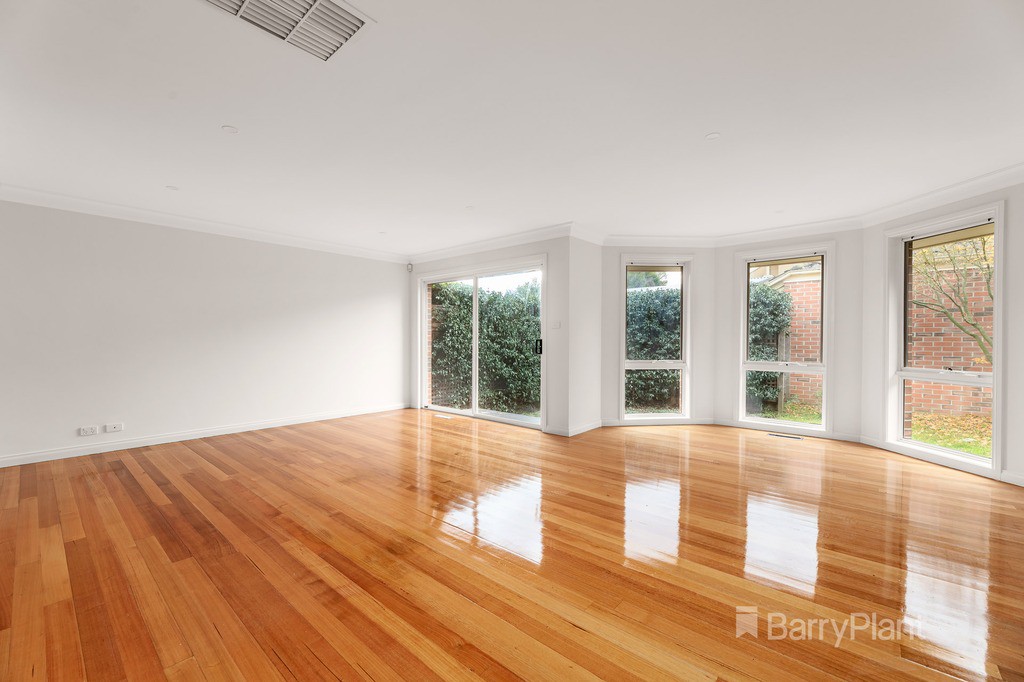 27 Greendale Road, Doncaster East, VIC 3109, Doncaster East - Thumbnail 3
