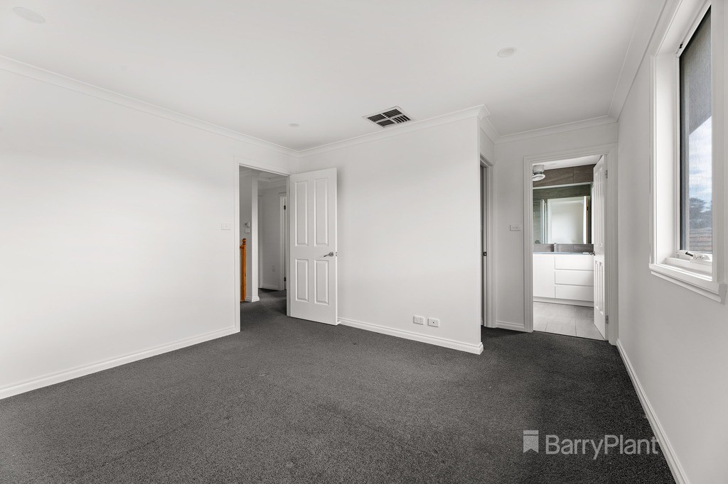 27 Greendale Road, Doncaster East, VIC 3109, Doncaster East - Thumbnail 7