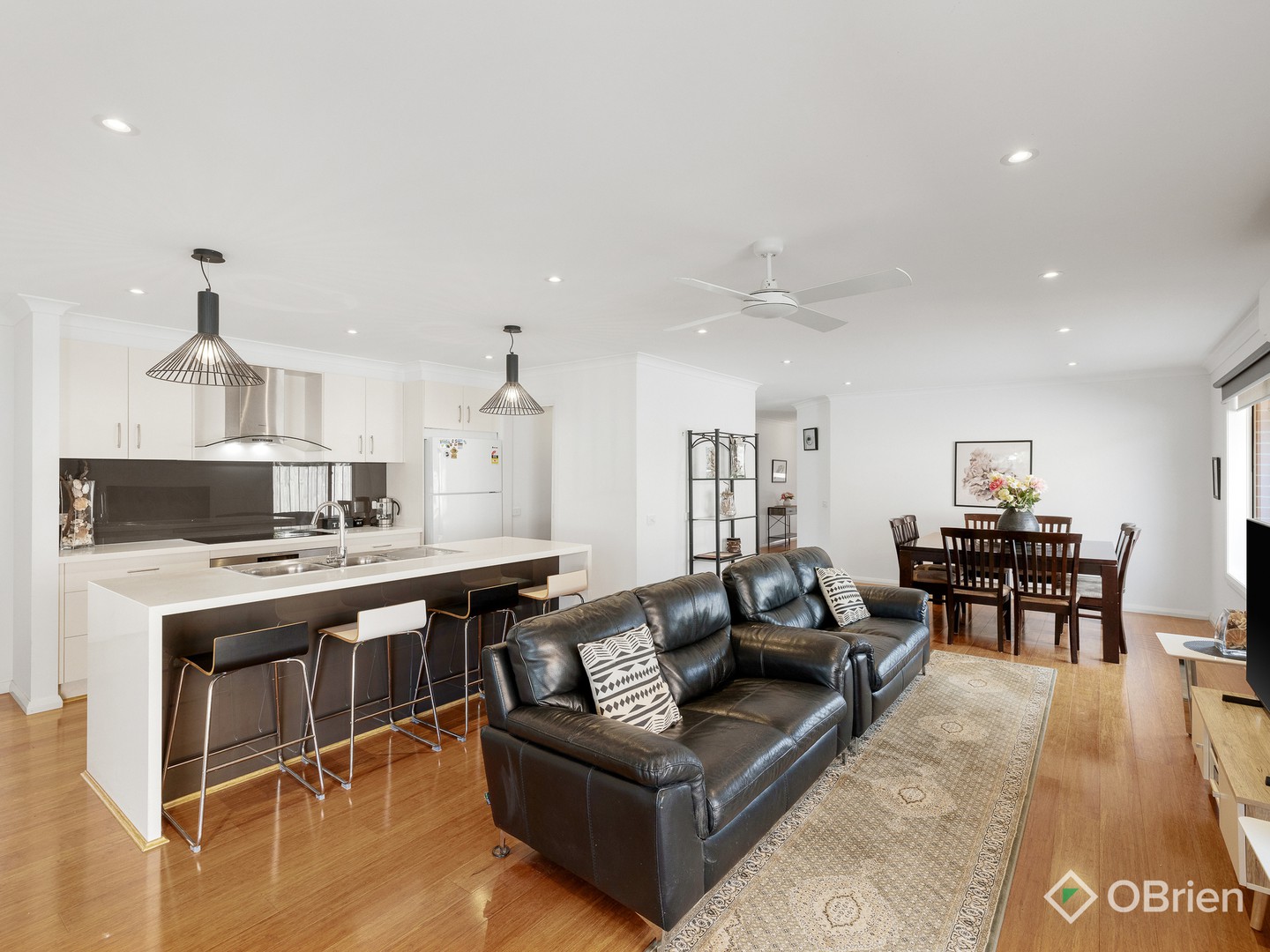 27 Halcyon Avenue, San Remo, VIC 3925, San Remo - Thumbnail 3