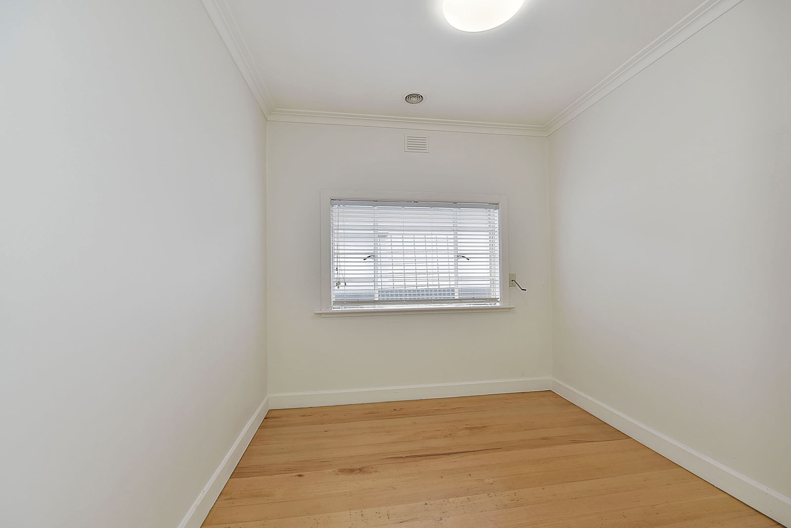 27 Harding Street, Coburg, VIC 3058, Coburg - Thumbnail 6