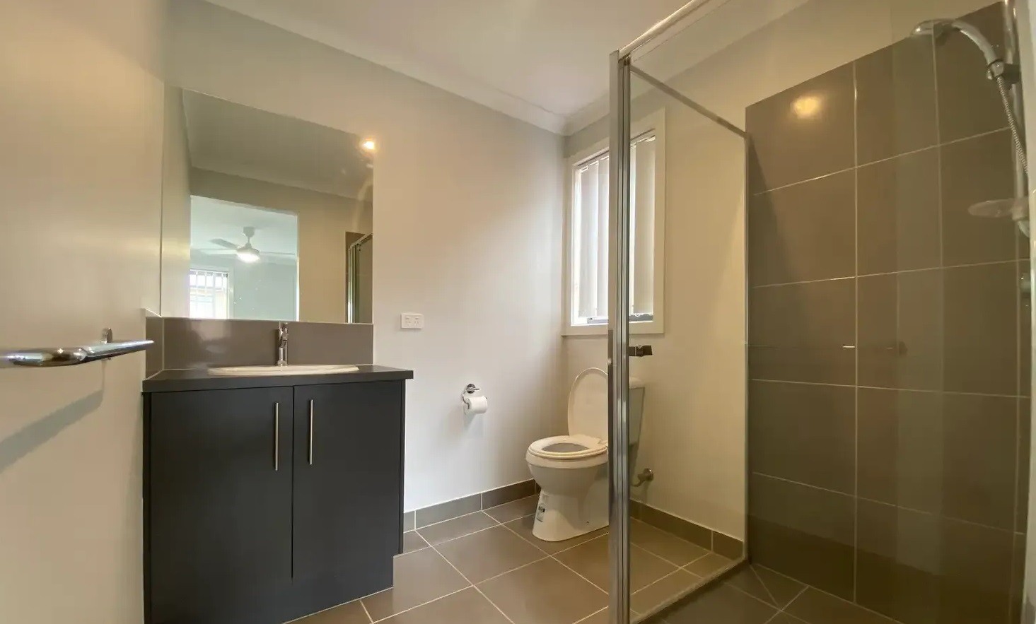 27 Hawthorn Avenue, Harkness, VIC 3337 - Thumbnail 2 - 18/05/2026