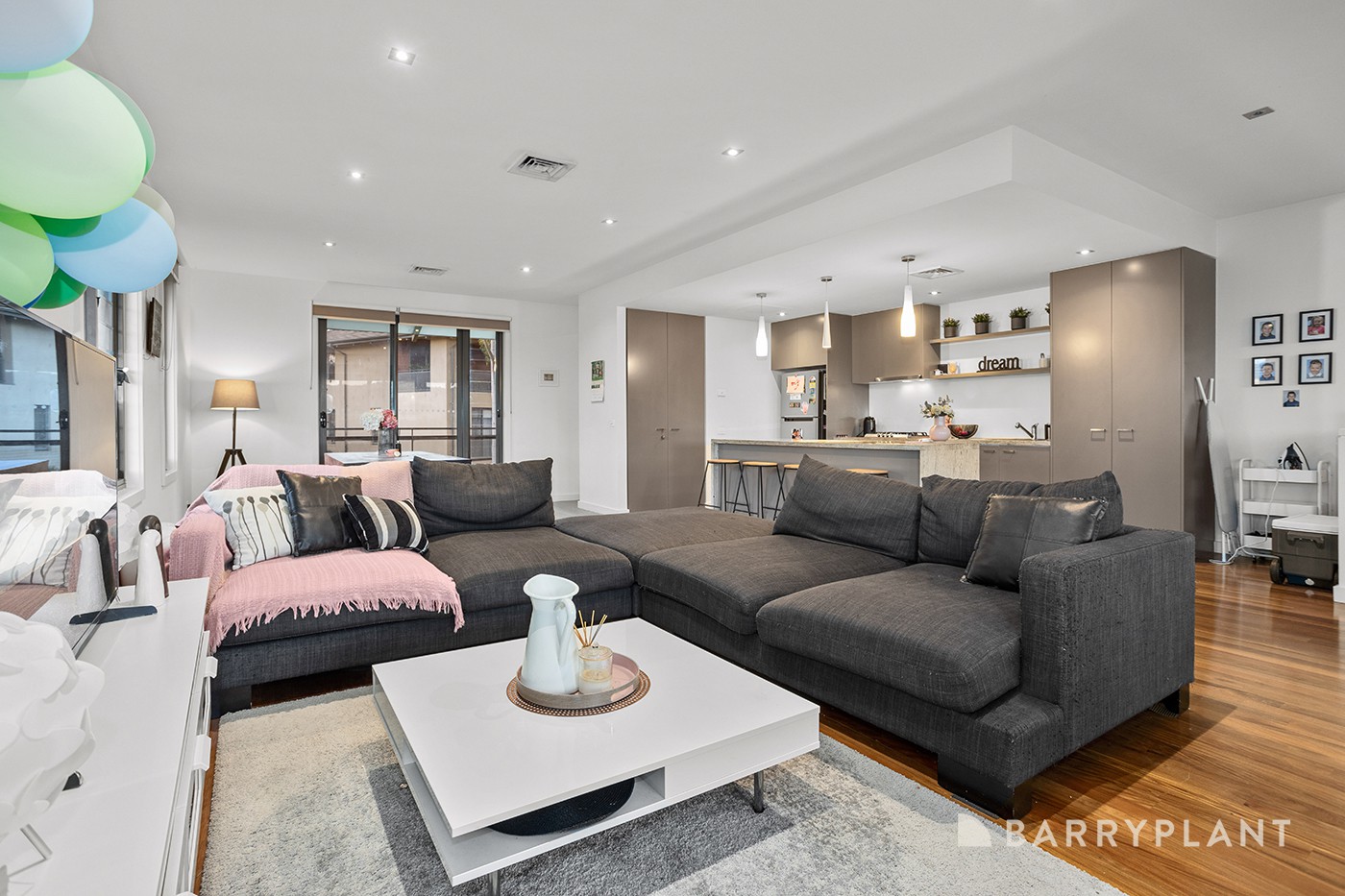 27 Henley Bridge Road, Chirnside Park, VIC 3116, Chirnside Park - Thumbnail 7