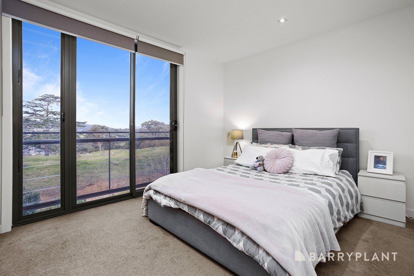 27 Henley Bridge Road, Chirnside Park, VIC 3116, Chirnside Park - Thumbnail 8
