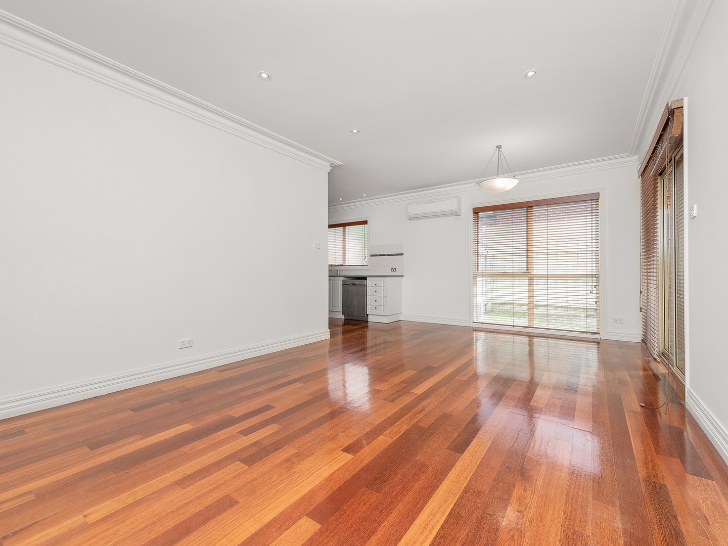 27 Herbert Street, Avondale Heights, VIC 3034, Avondale Heights - Thumbnail 4