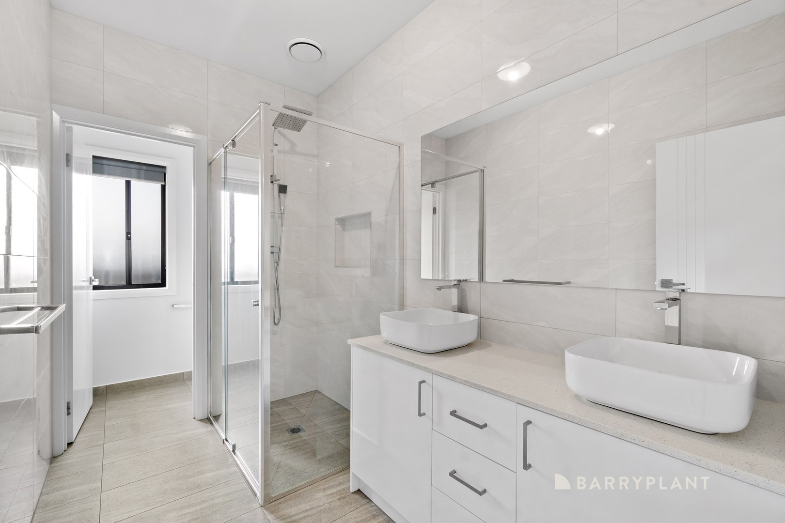 27 Hourigan Way, Werribee, VIC 3030, Werribee - Thumbnail 6