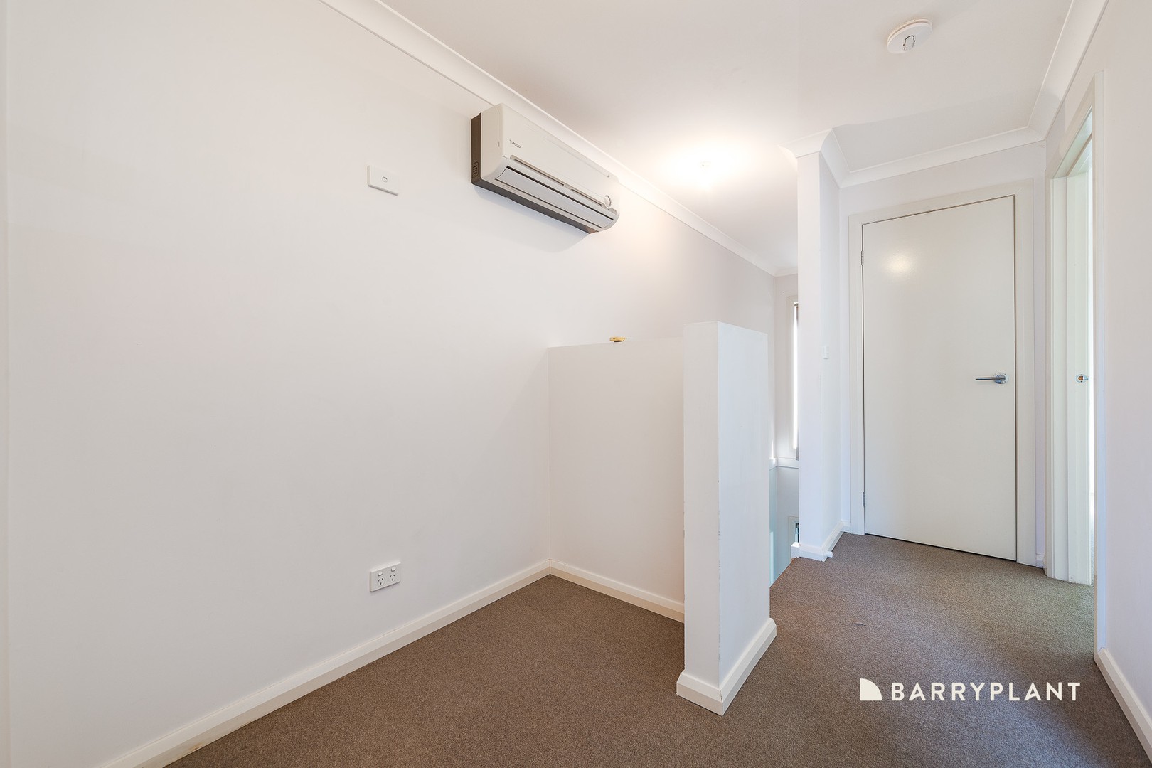 27 Huntingfield Street, Craigieburn, VIC 3064, Craigieburn - Thumbnail 8