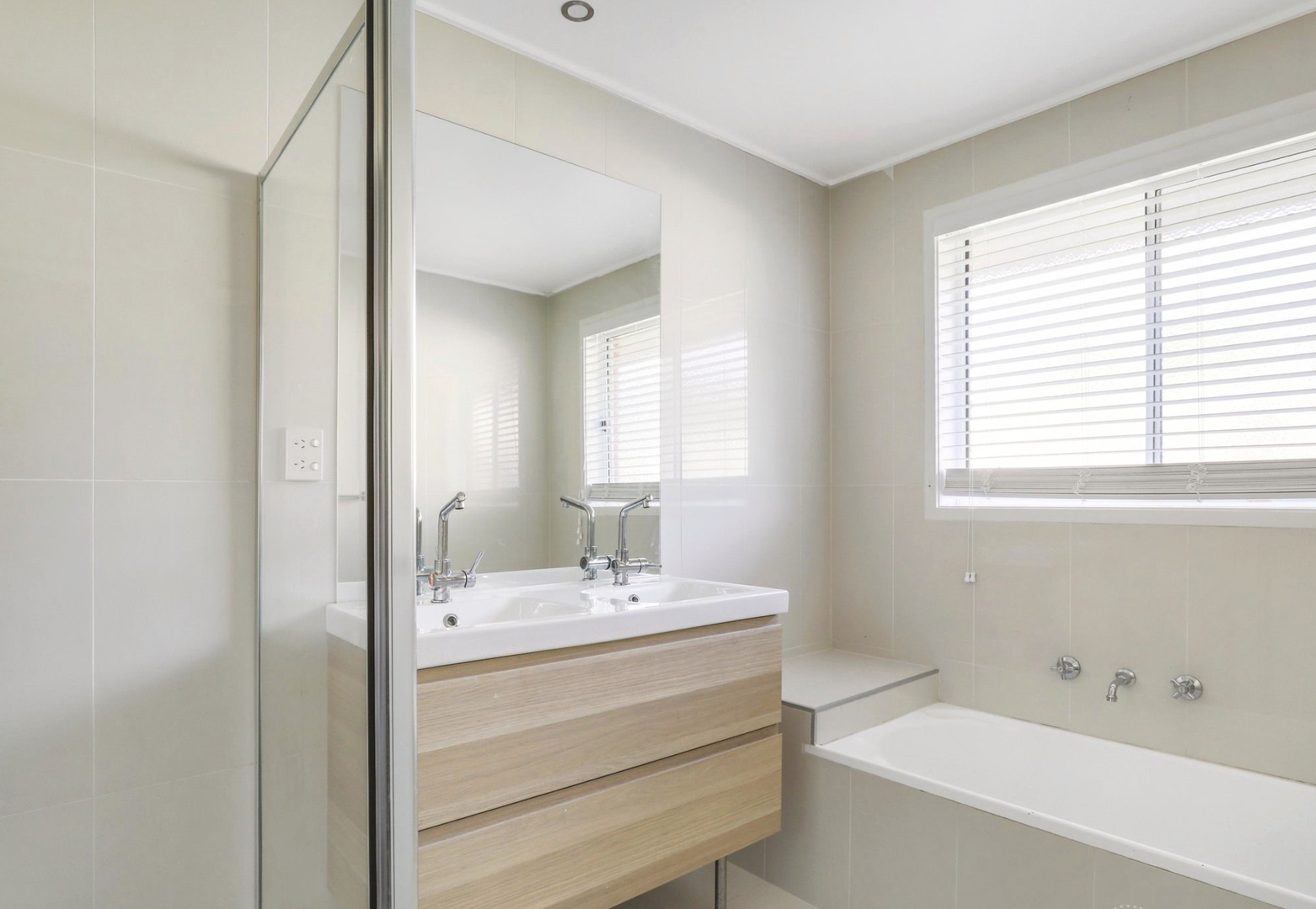 27 Jarryd Crescent, Berwick, VIC 3806, Berwick - Thumbnail 6