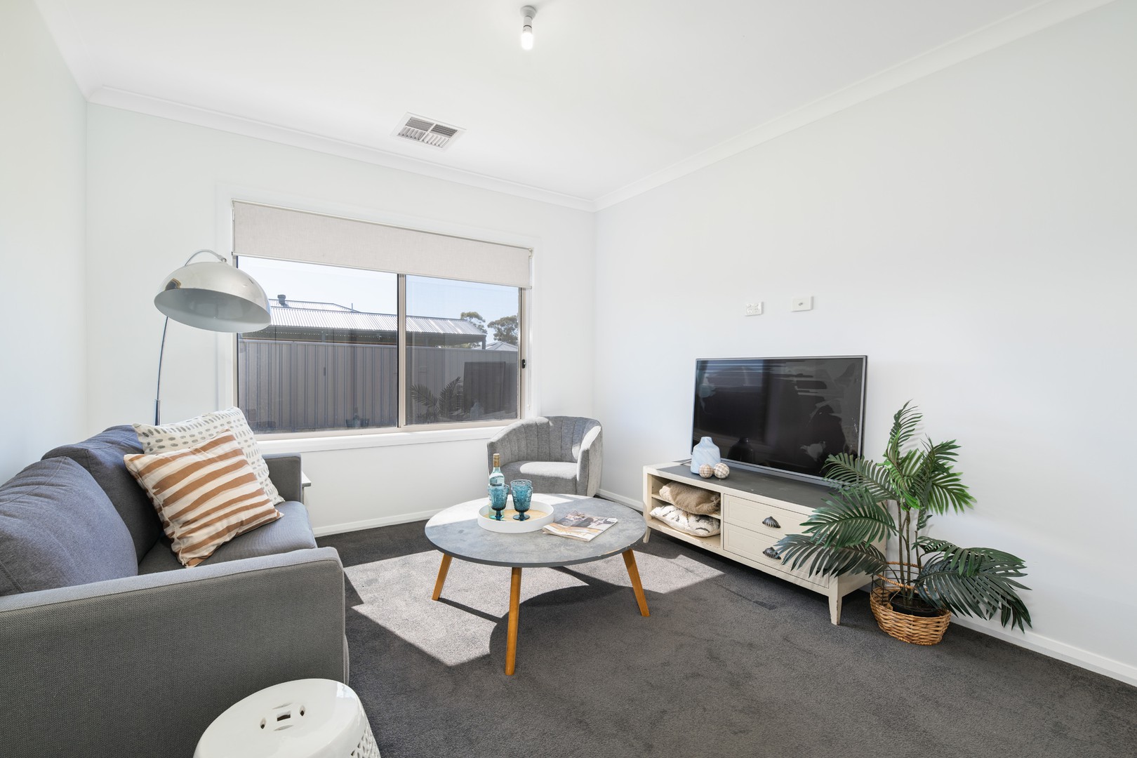 27 Kedmenec Drive, Mildura, VIC 3500 - Thumbnail 2 - 14/10/2024