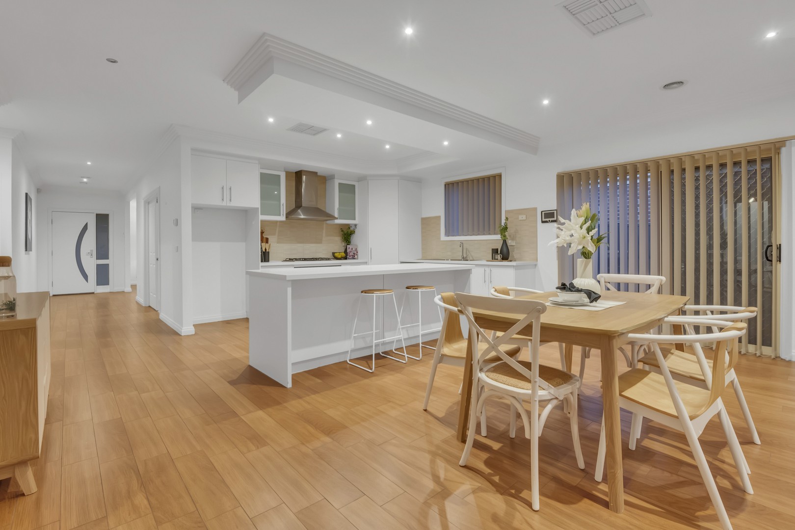 27 Kinglake Crescent, Craigieburn, VIC 3064, Craigieburn - Thumbnail 4
