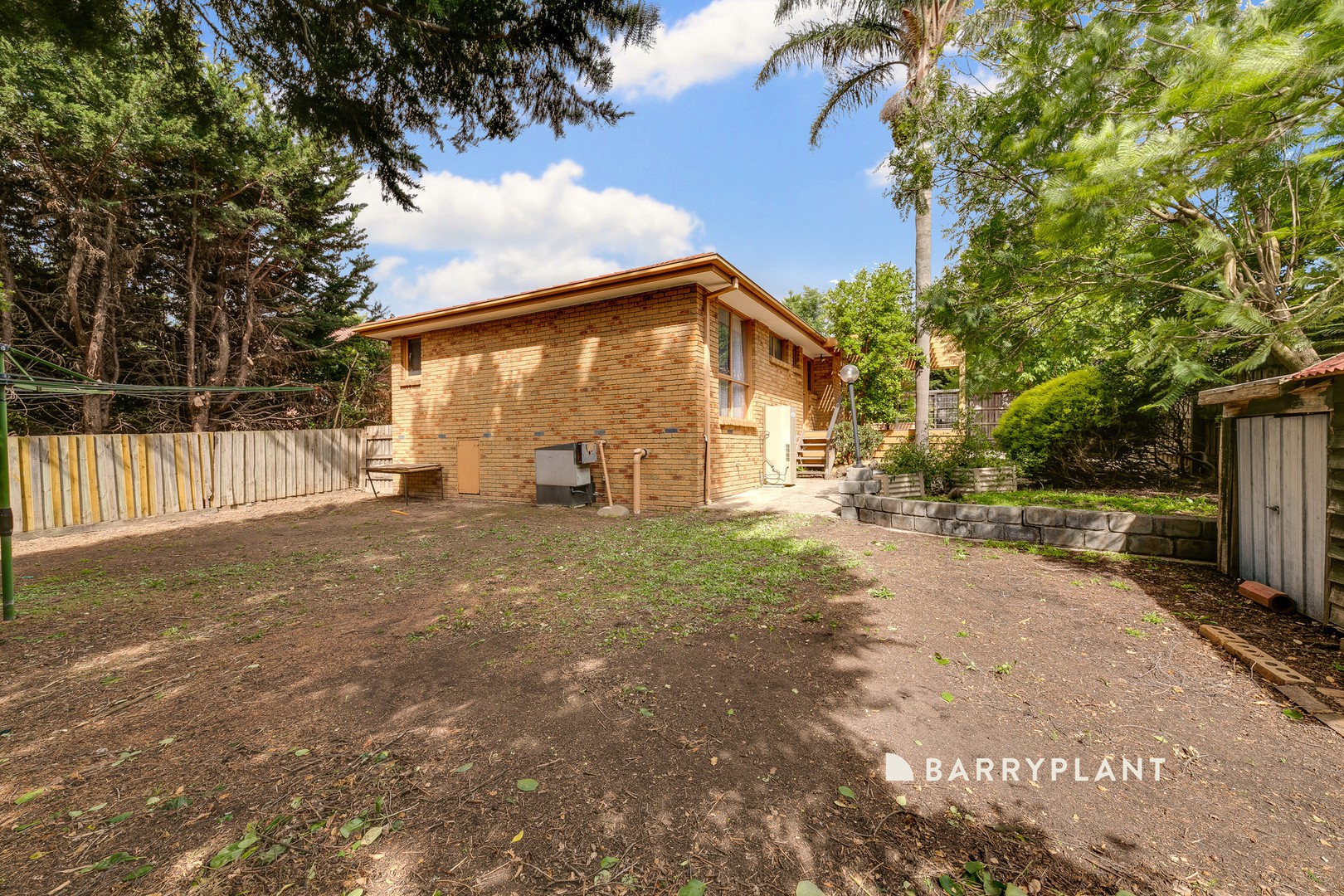 27 Kurrajong Road, Narre Warren, VIC 3805 - Thumbnail 1 - 31/03/2026