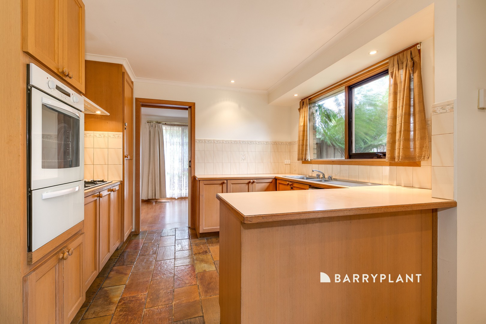 27 Kurrajong Road, Narre Warren, VIC 3805, Narre Warren - Thumbnail 4