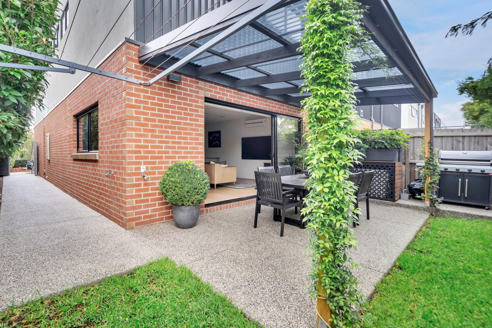 27 Landsby Drive, Avondale Heights, VIC 3034, Avondale Heights - Thumbnail 5