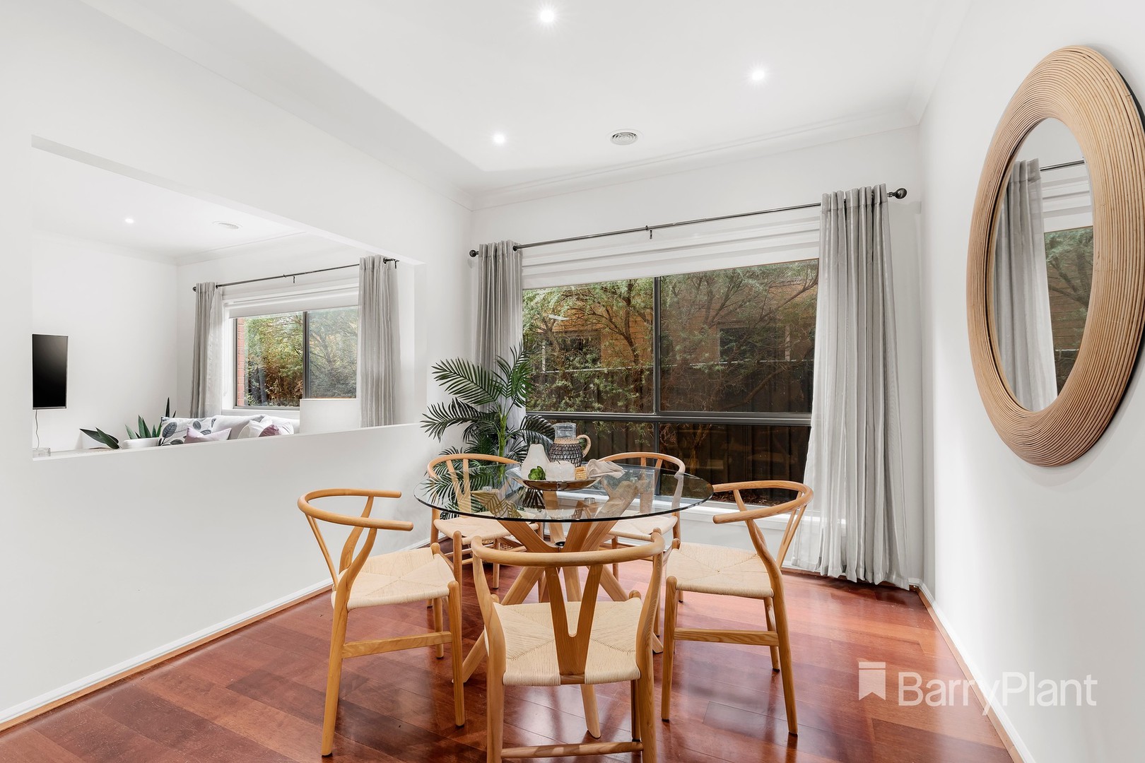 27 Le Page Run, South Morang, VIC 3752, South Morang - Thumbnail 7