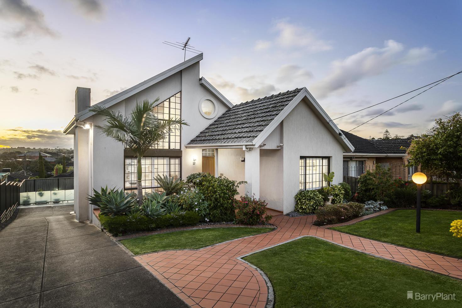 27 Lilian Street, Bulleen, VIC 3105, Bulleen - Thumbnail 2