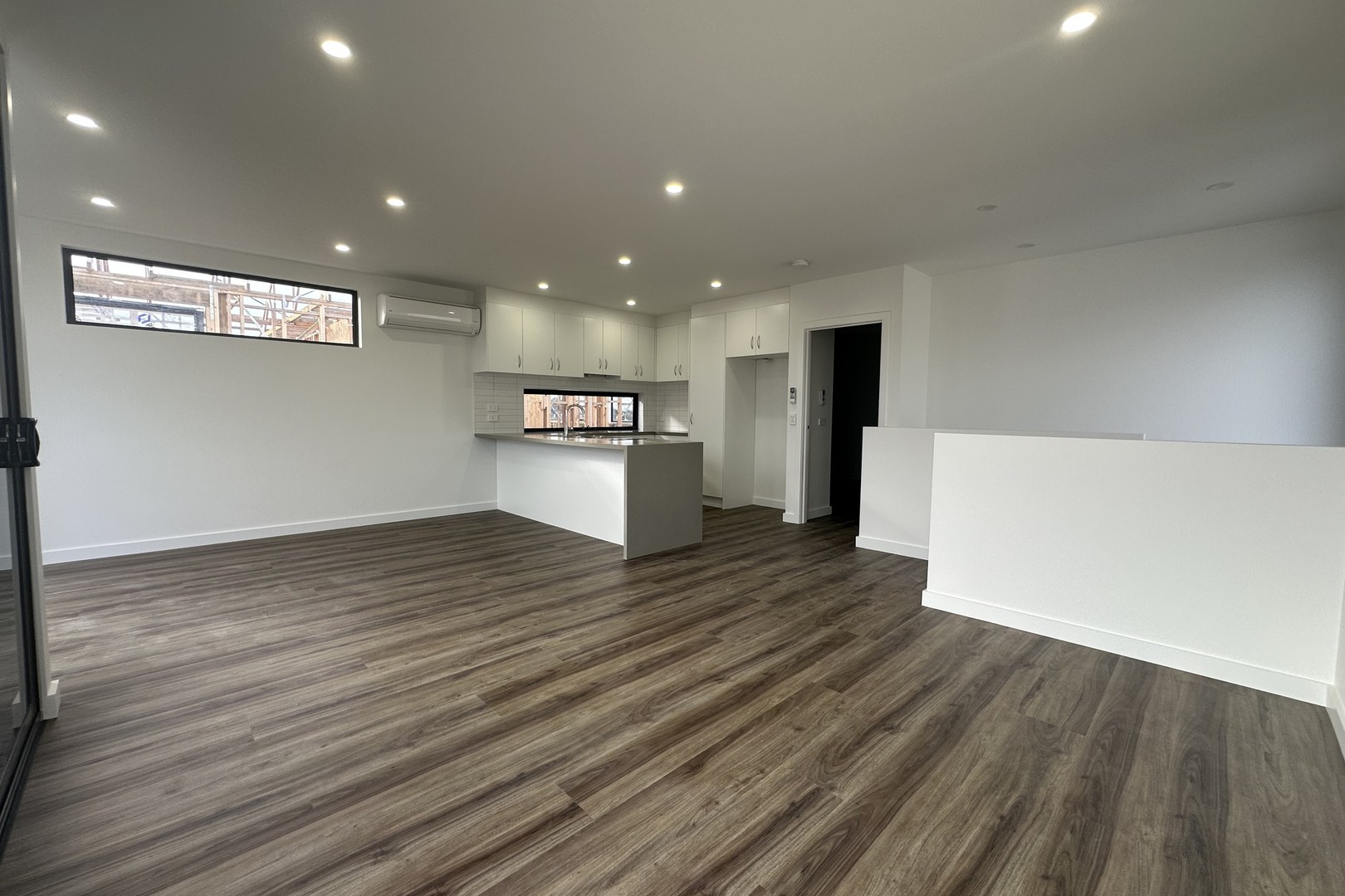 27 Litoria Drive, Deanside, VIC 3336, Deanside - Thumbnail 2
