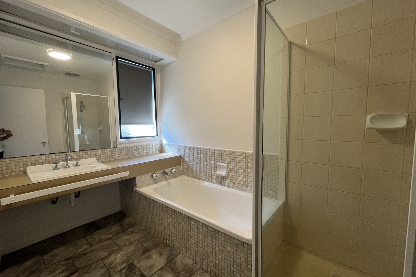 27 Lockton Avenue, Reservoir, VIC 3073, Reservoir - Thumbnail 5