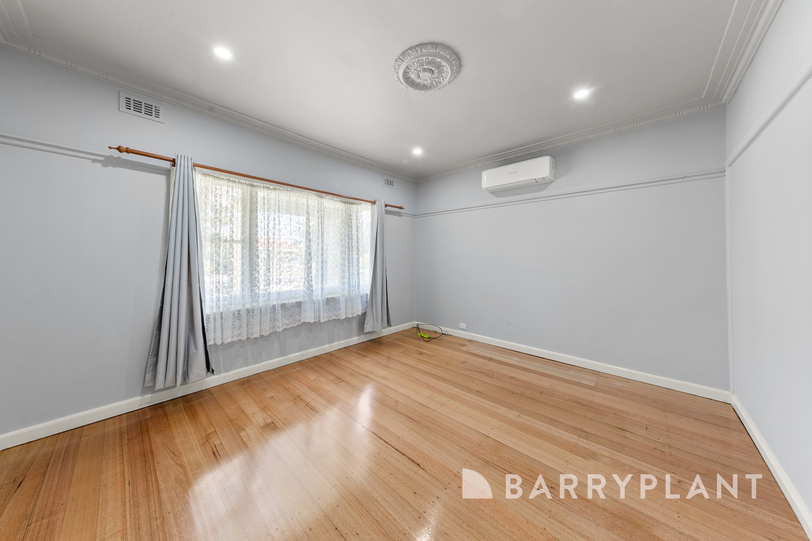 27 Lodden Street, Sunshine North, VIC 3020, Sunshine North - Thumbnail 4