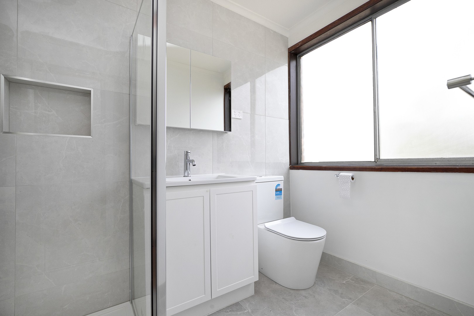 27 Lowalde Drive, Epping, VIC 3076, Epping - Thumbnail 4