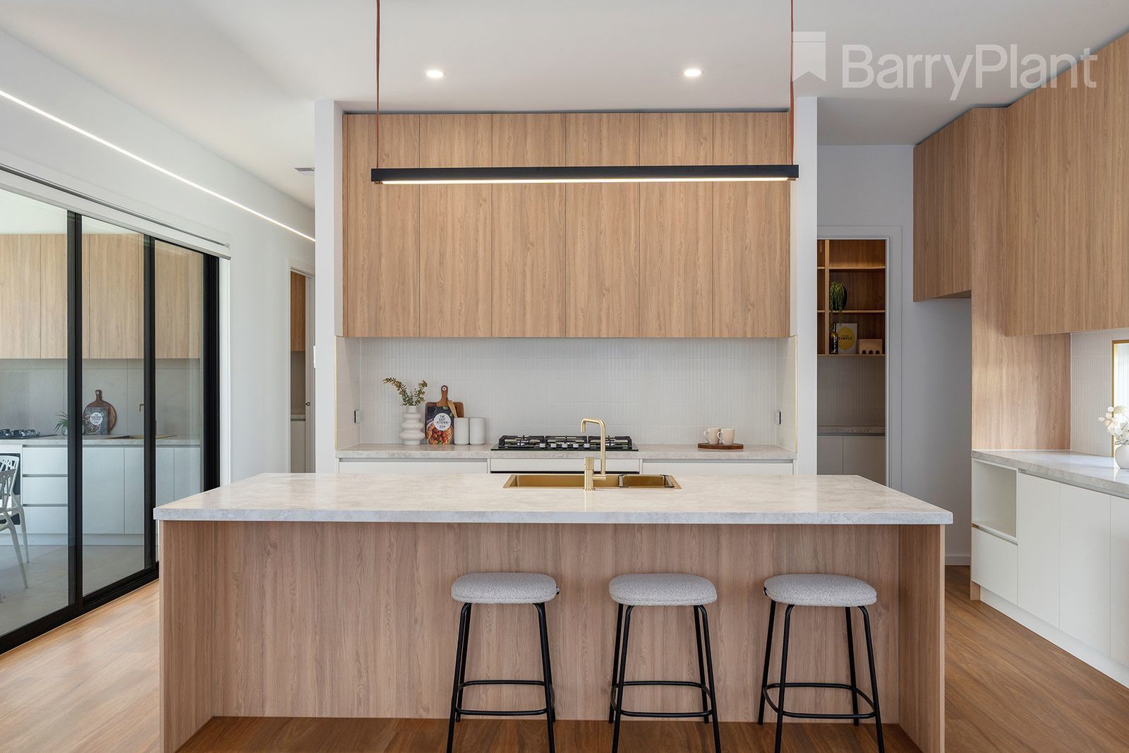 27 Lynwood Drive, Beveridge, VIC 3753, Beveridge - Thumbnail 4