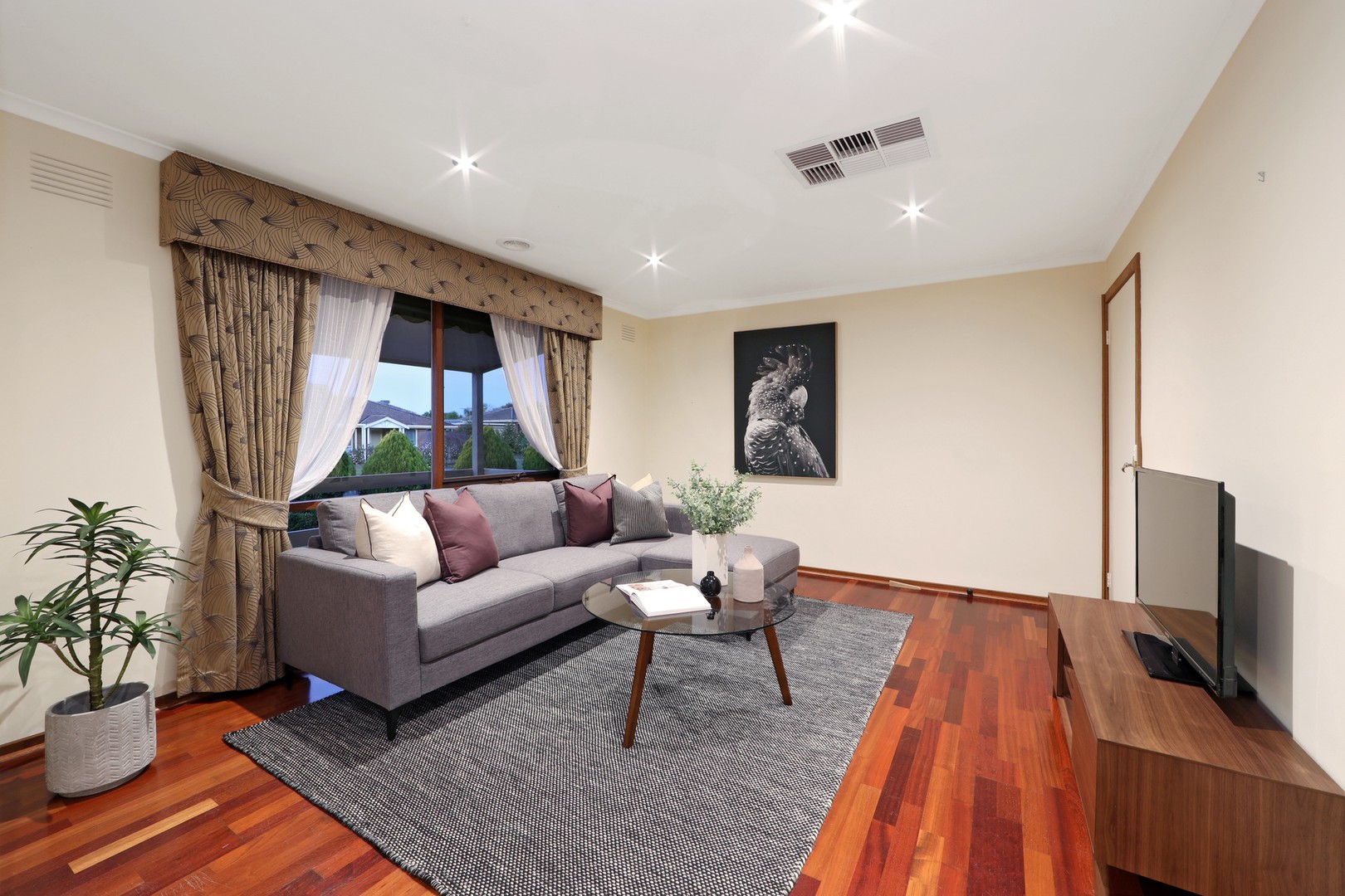 27 Malmsbury Crescent, Rowville, VIC 3178, Rowville - Thumbnail 4