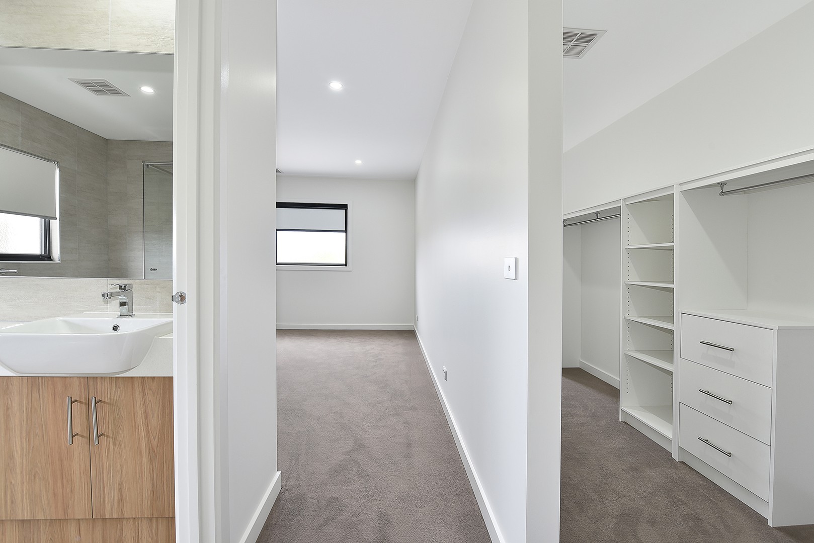27 Mark Street, Keilor East, VIC 3033, Keilor East - Thumbnail 8