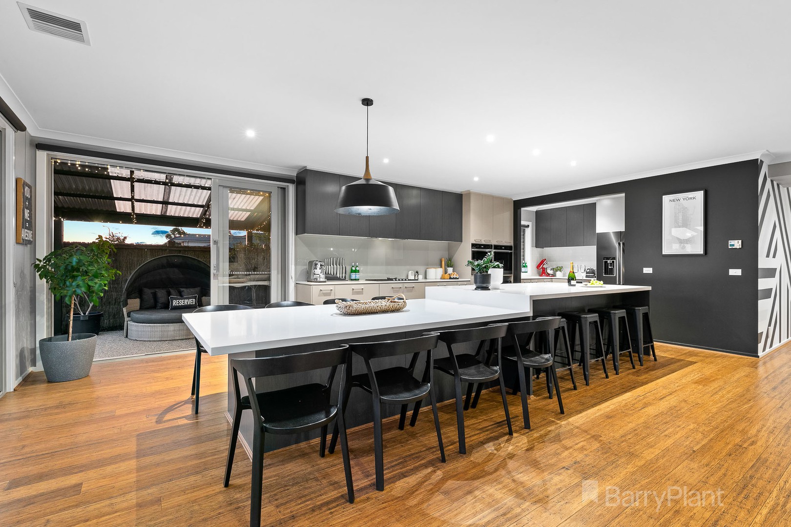 27 Mill Circuit, Clyde North, VIC 3978, Clyde North - Thumbnail 5