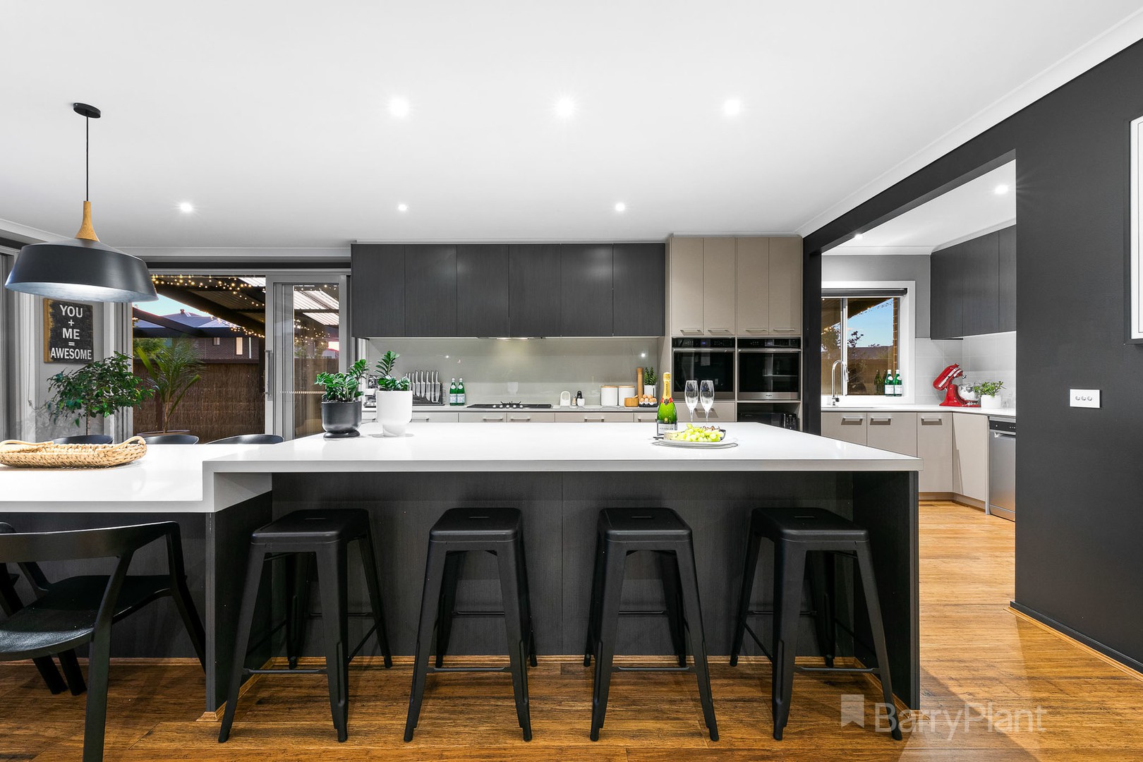 27 Mill Circuit, Clyde North, VIC 3978, Clyde North - Thumbnail 6