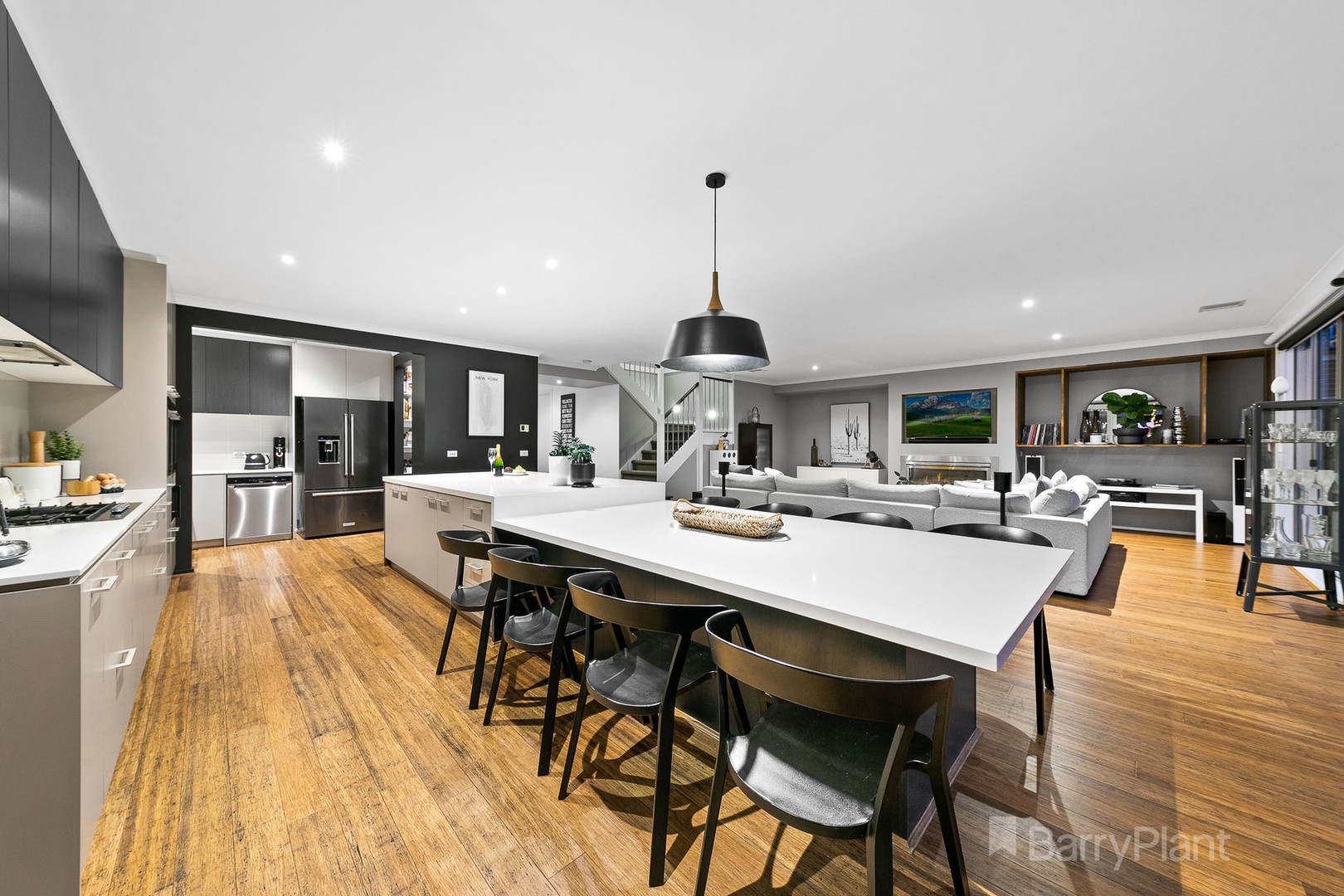 27 Mill Circuit, Clyde North, VIC 3978, Clyde North - Thumbnail 7
