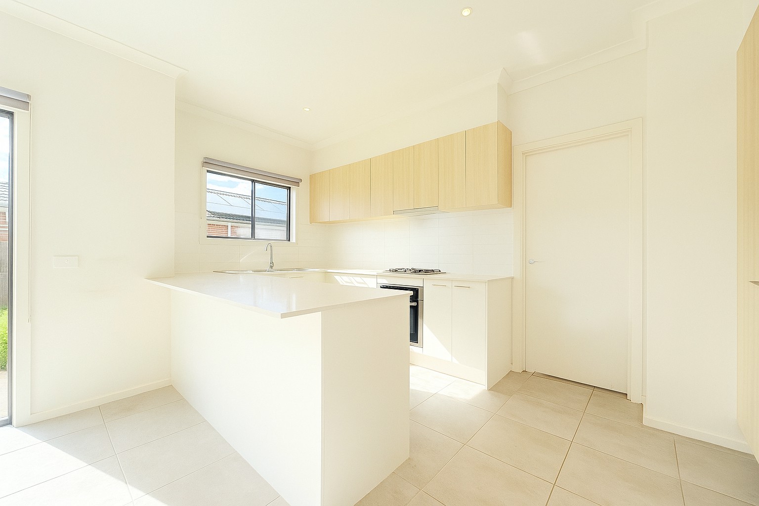 27 Millicent Parade, Officer, VIC 3809 - Thumbnail 2 - 06/11/2025