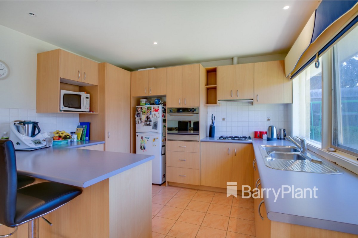 27 Morgan Street, Rosebud, VIC 3939, Rosebud - Thumbnail 4