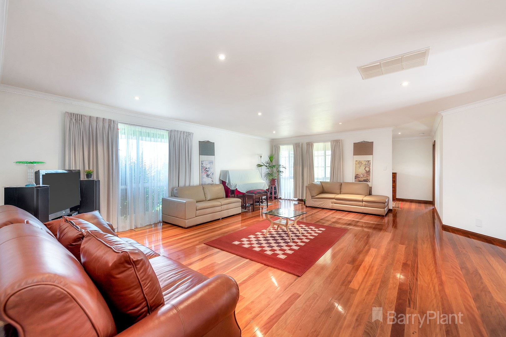 27 Murdoch Avenue, Narre Warren, VIC 3805, Narre Warren - Thumbnail 2