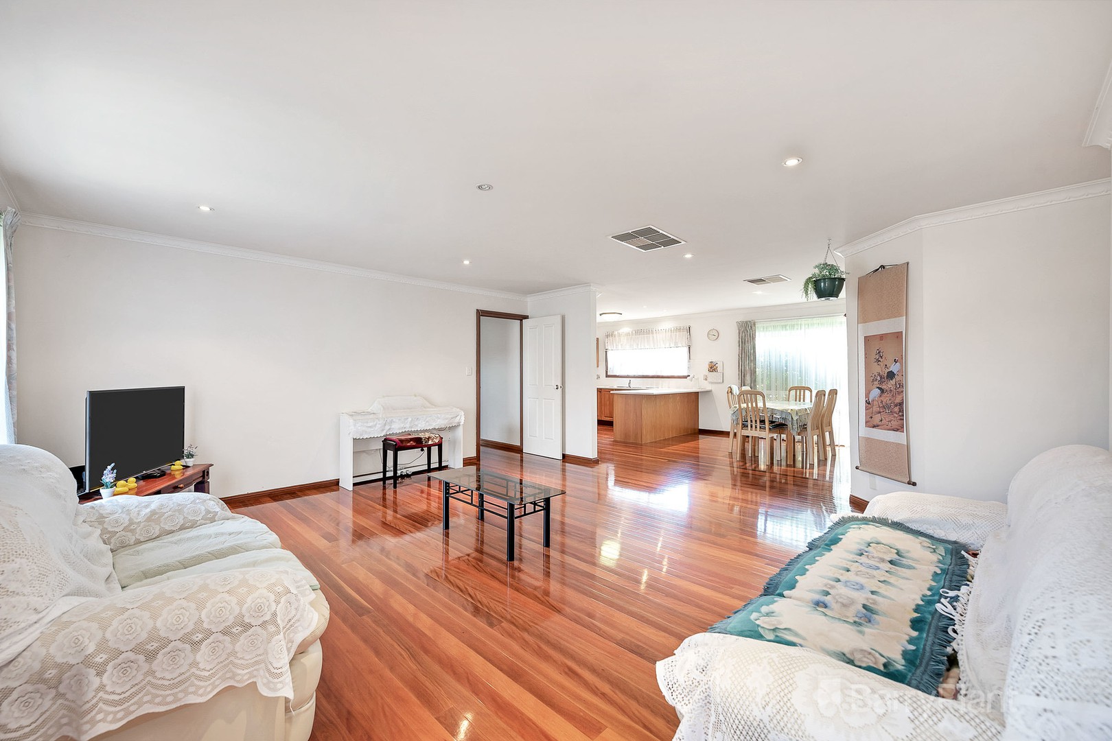 27 Murdoch Avenue, Narre Warren, VIC 3805, Narre Warren - Thumbnail 3