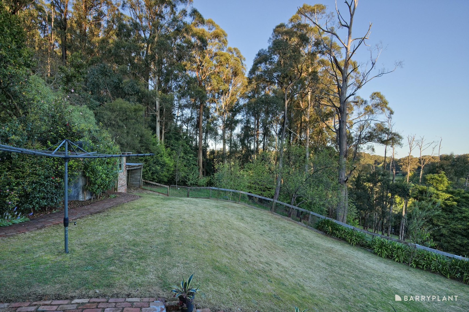 27 Neville Road, Gembrook, VIC 3783, Gembrook - Thumbnail 2
