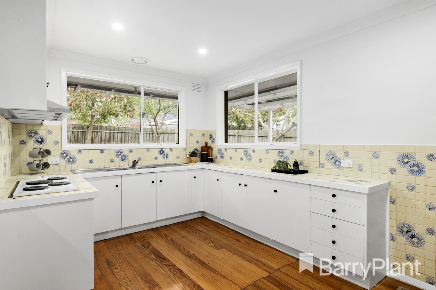27 Norfolk Crescent, Bundoora, VIC 3083, Bundoora - Thumbnail 3
