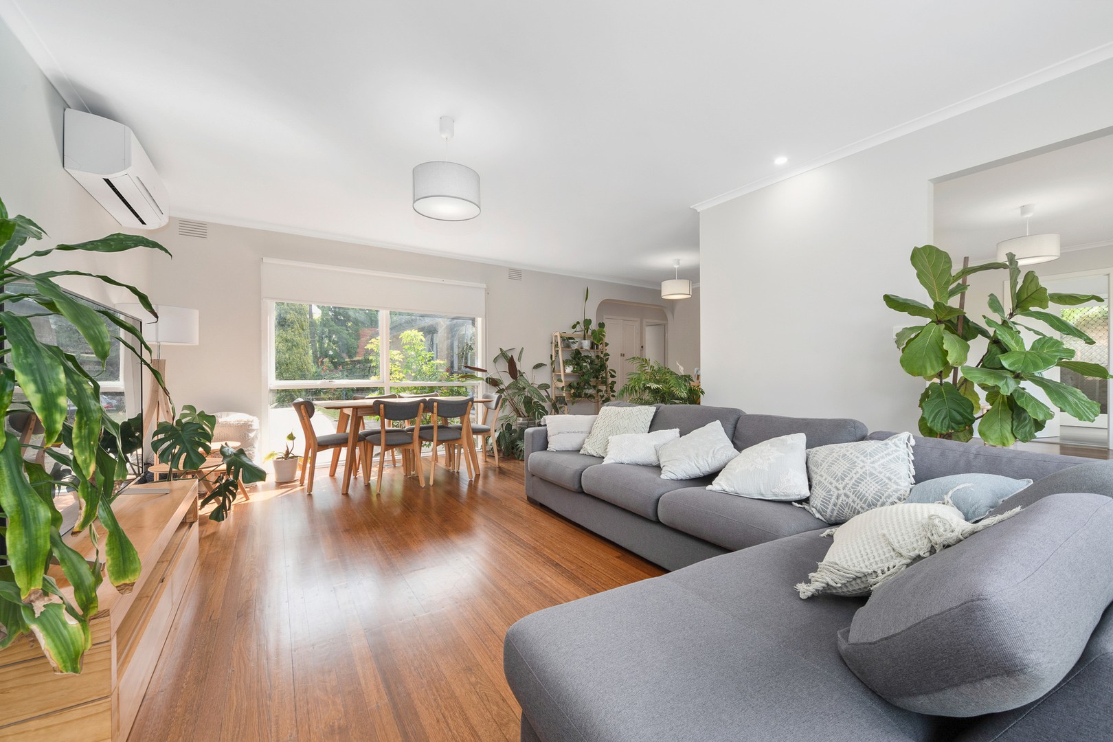27 Pine Hill Drive, Frankston, VIC 3199, Frankston - Thumbnail 2
