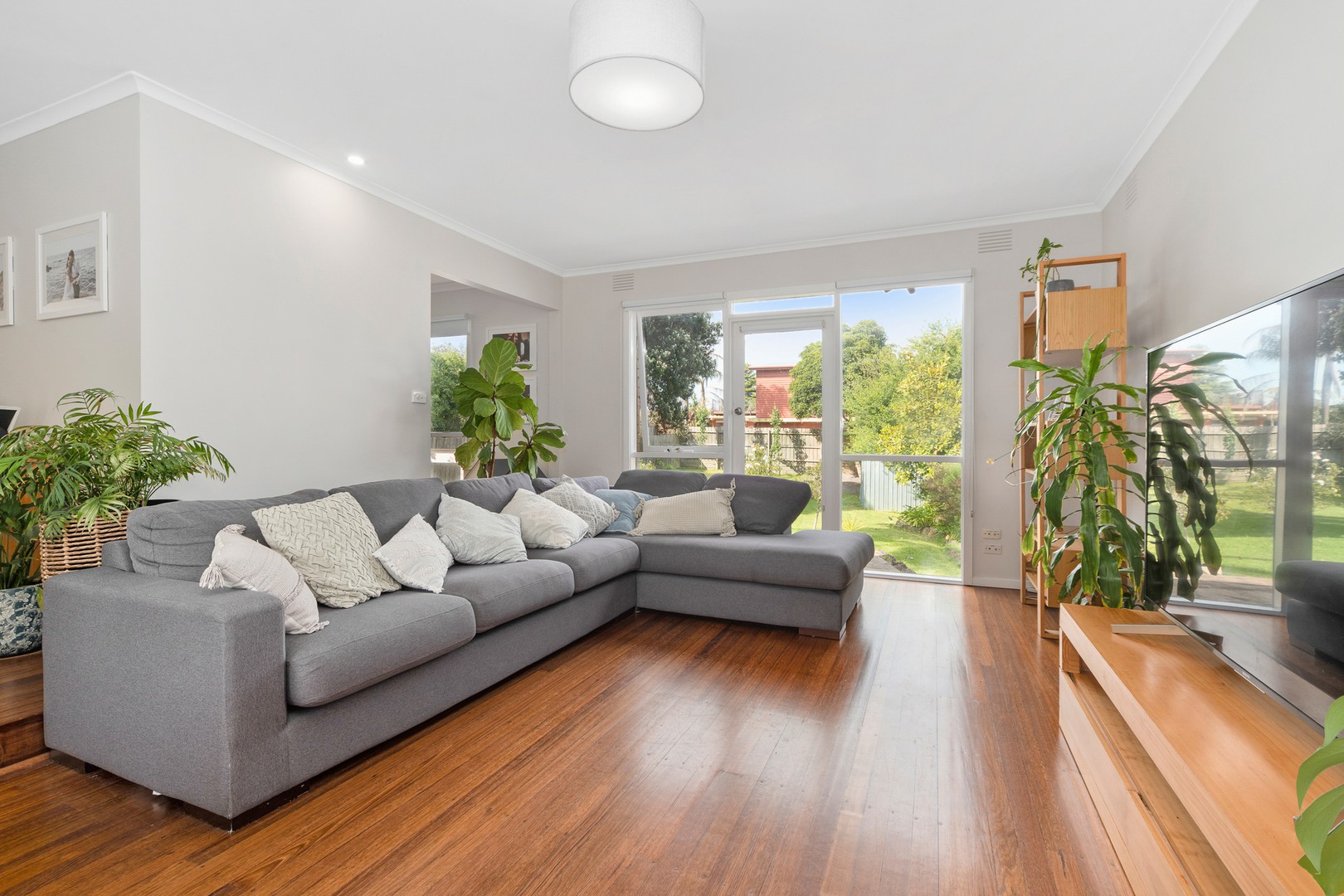 27 Pine Hill Drive, Frankston, VIC 3199, Frankston - Thumbnail 3