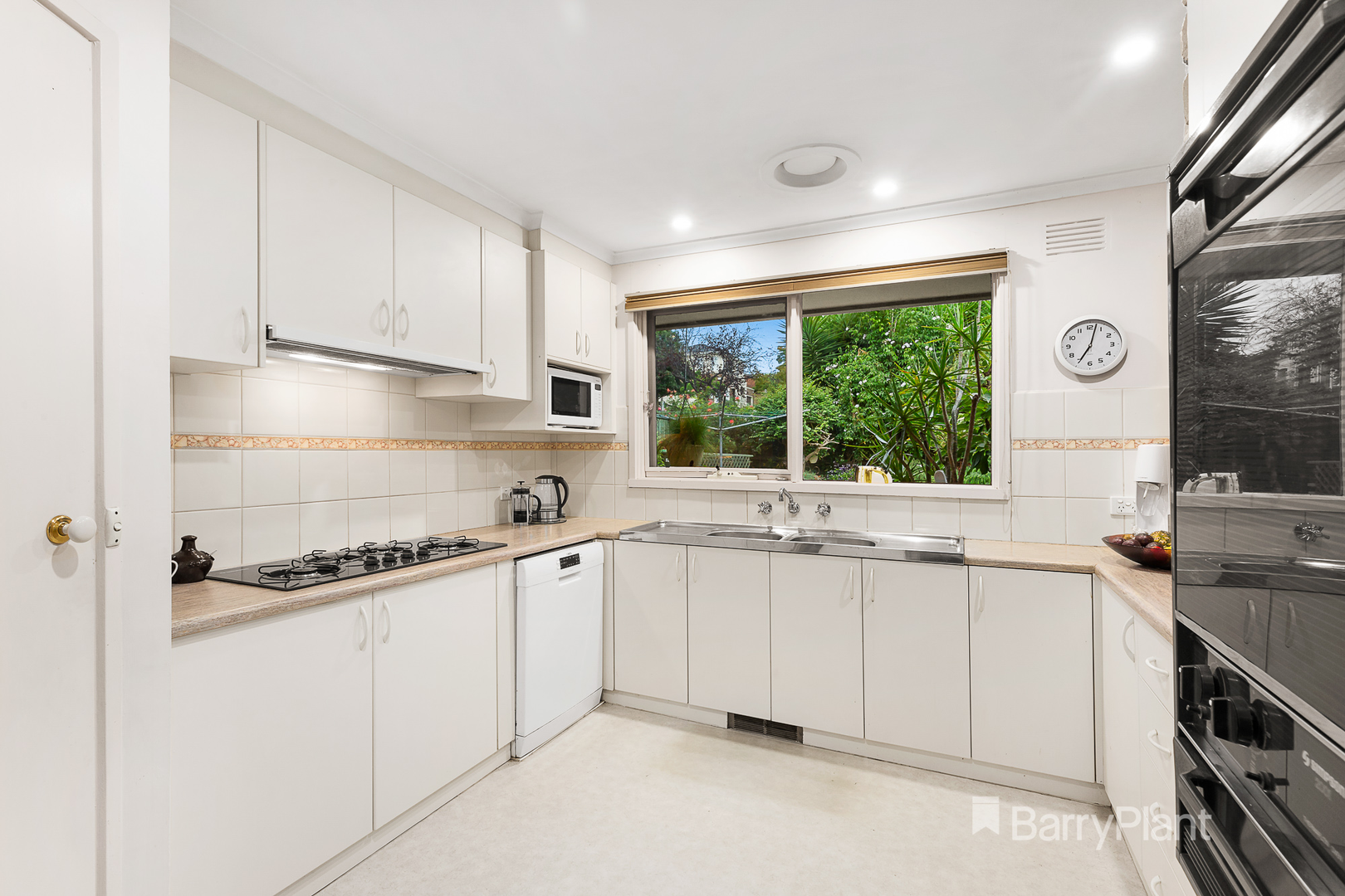 27 Polaris Drive, Doncaster East, VIC 3109, Doncaster East - Thumbnail 3