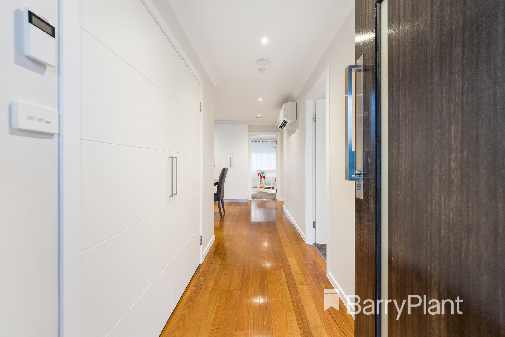 27 Ralph AvenueSt Albans, VIC 3021, St Albans - Thumbnail 7