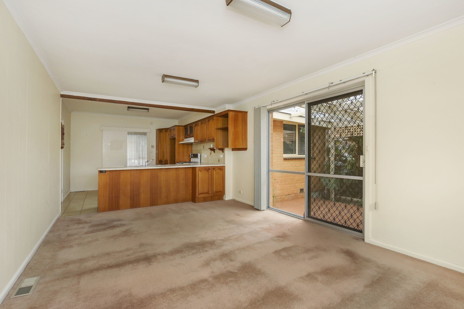 27 Rathcown Road, Reservoir, VIC 3073, Reservoir - Thumbnail 5