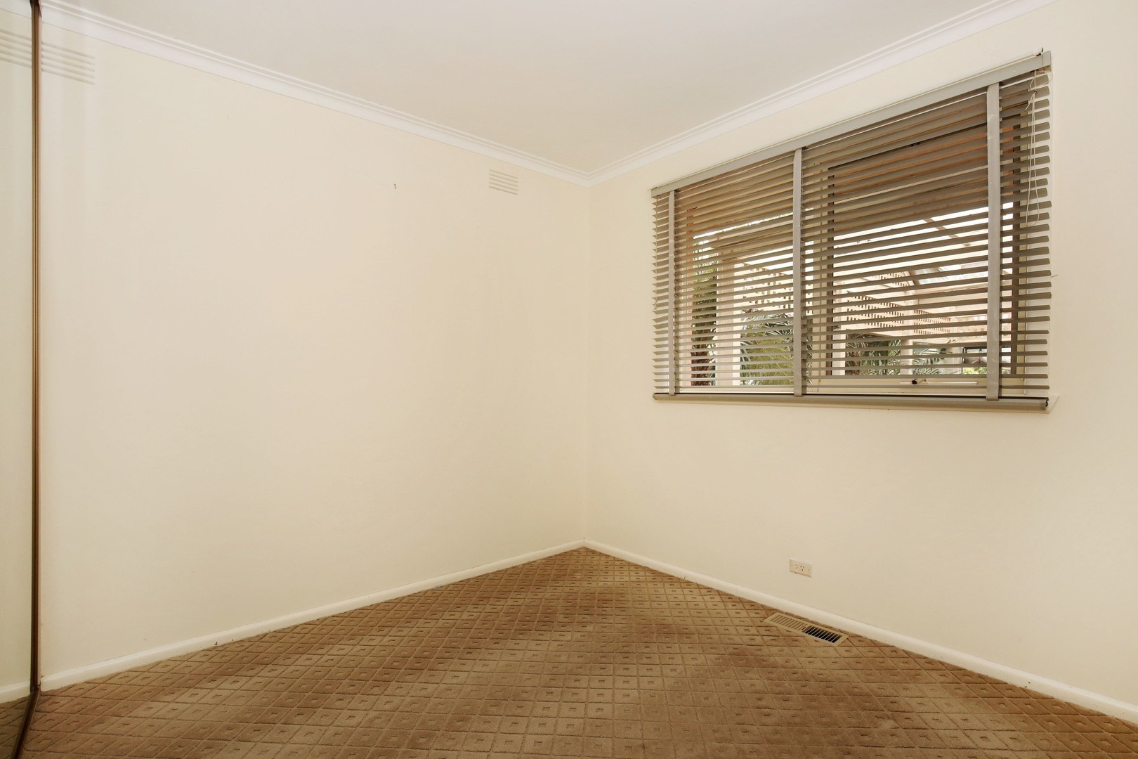 27 Rathcown Road, Reservoir, VIC 3073, Reservoir - Thumbnail 6