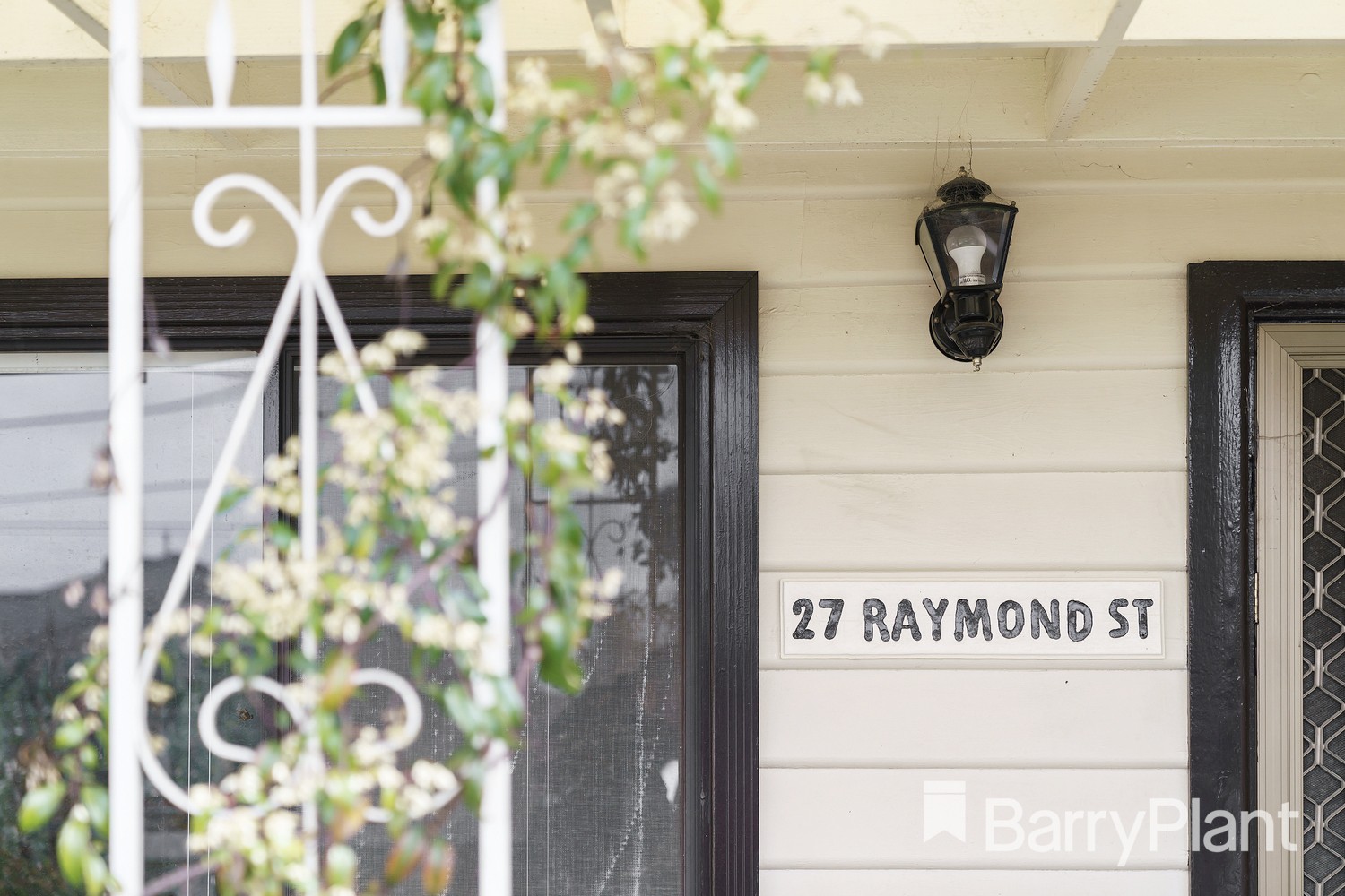 27 Raymond Street, Sunshine West, VIC 3020, Sunshine West - Thumbnail 2