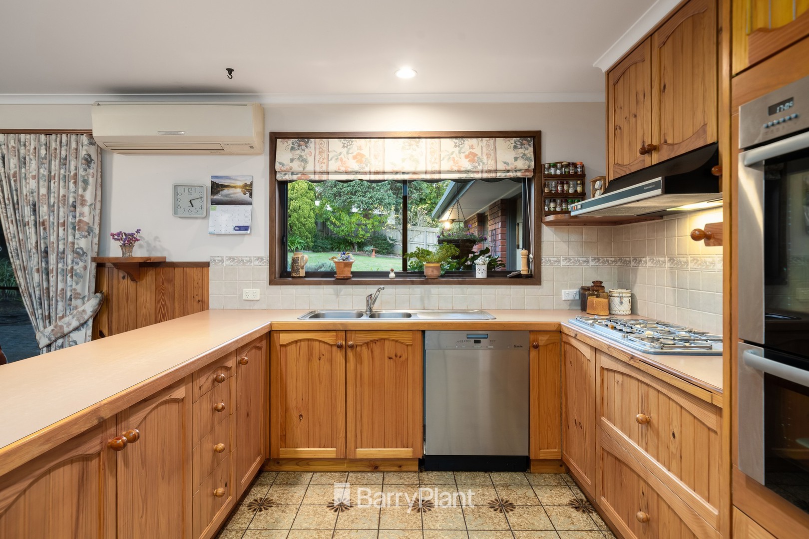 27 Remony AvenueHighton, VIC 3216, Highton - Thumbnail 7